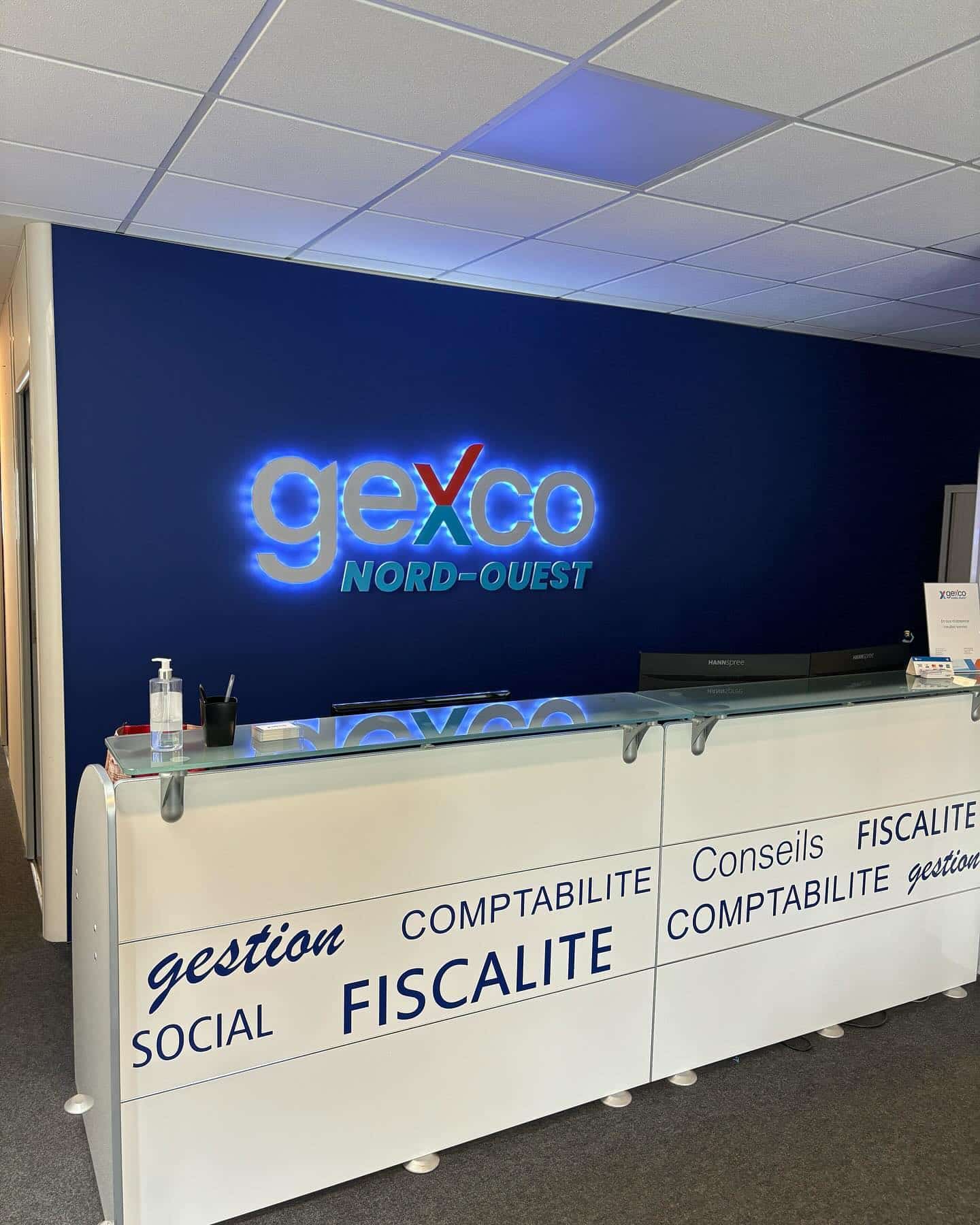 pose-enseigne-forex-rouen-76-signaletique-rouen-sityoka-design